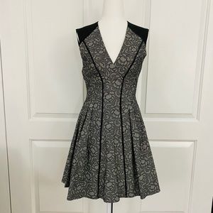 bebe Floral Jacquard Pleat Dress